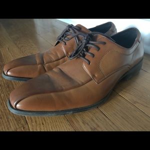 Men’s size 10 dress shoes